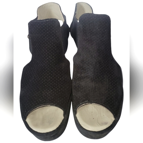 Fly London Biga Wedge Women's Suede Black Peep-Toe Sandals Sz 10 EU 41 - Picture 1 of 9
